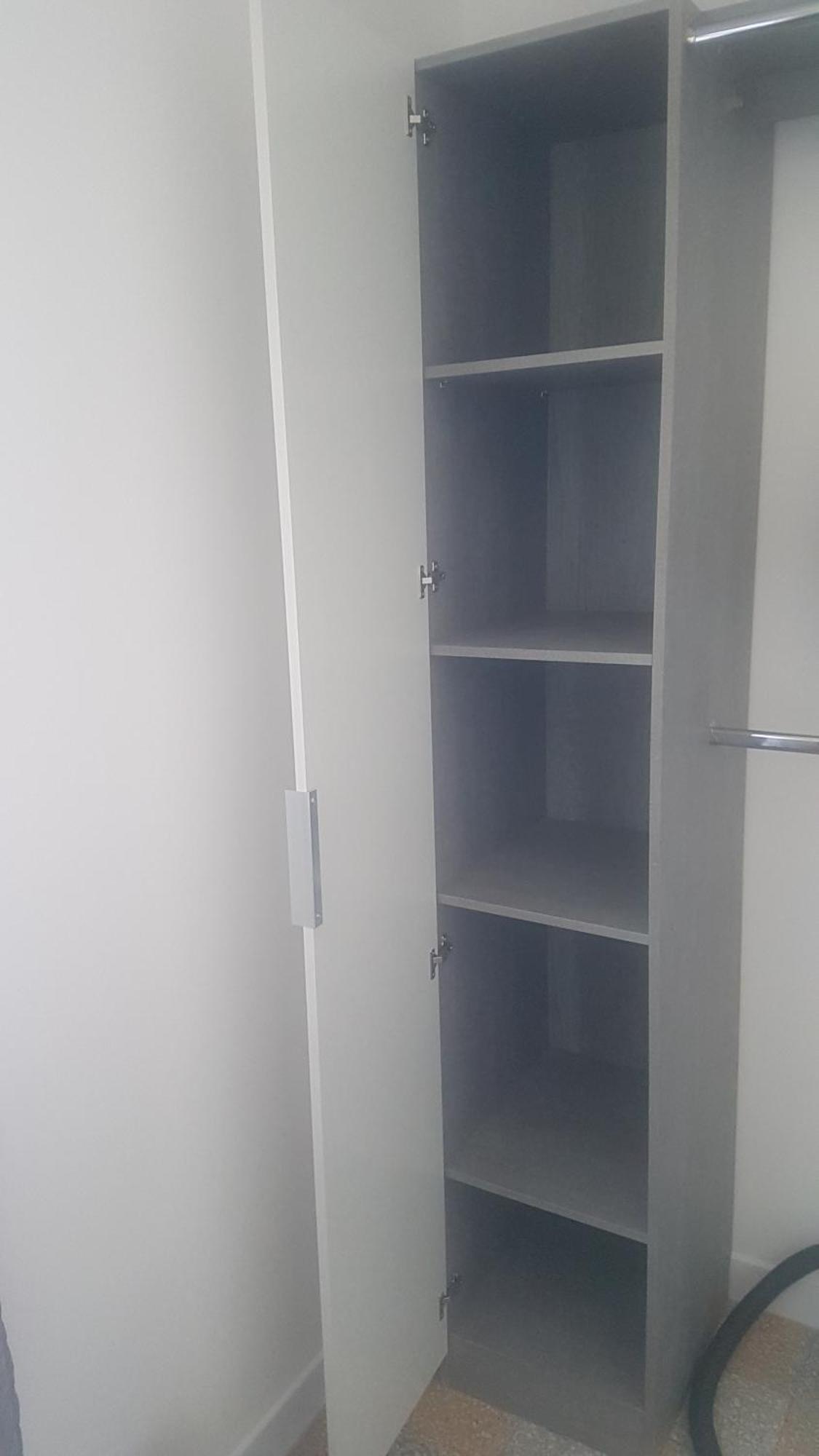 New cheap PRIVATE ROOM, KITCHEN ,TRAM on site, 12 minutes from nice train station with tram , beach in 17 min with tram , CHAMBRE PRIVÉE pas cher, cuisine équipée , tram sur place, à 12 min de la gare de Nice avec le tram, 17 min plage Camera foto